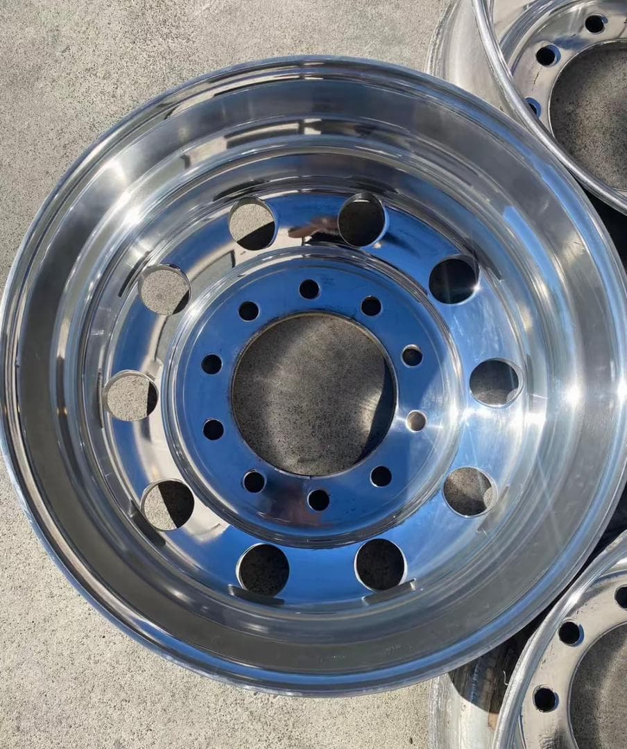 22.5 Drive Rims Alcoa 285 PCD thumbnail 3