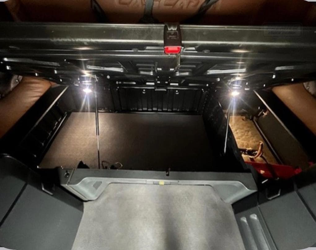 Freightliner Cascadia 126 thumbnail 13