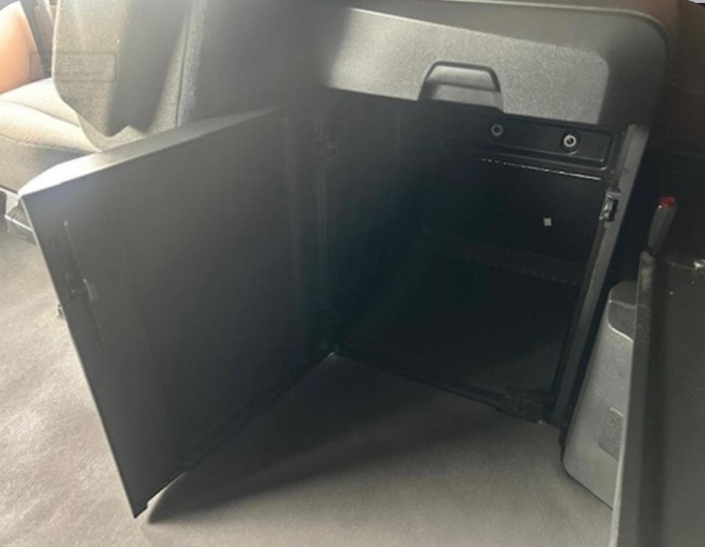 Freightliner Cascadia 126 thumbnail 4