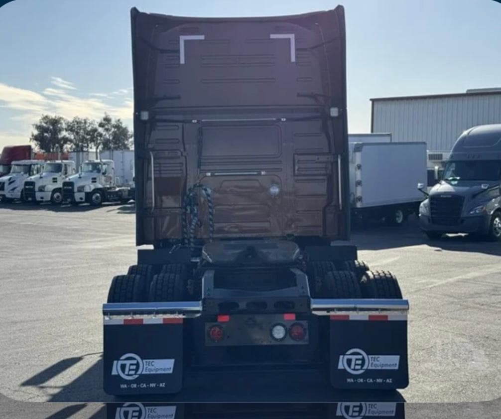 Volvo VNL64T760 thumbnail 14