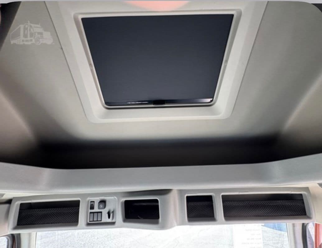 Volvo VNL64T760 thumbnail 7