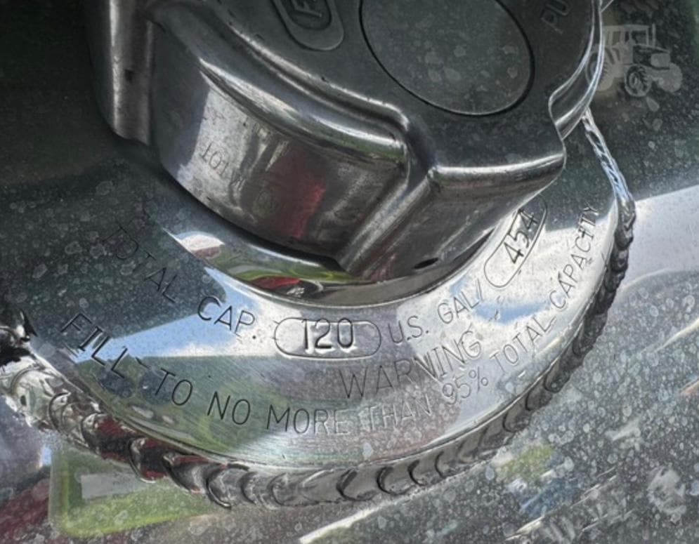 Freightliner Cascadia 126 thumbnail 22