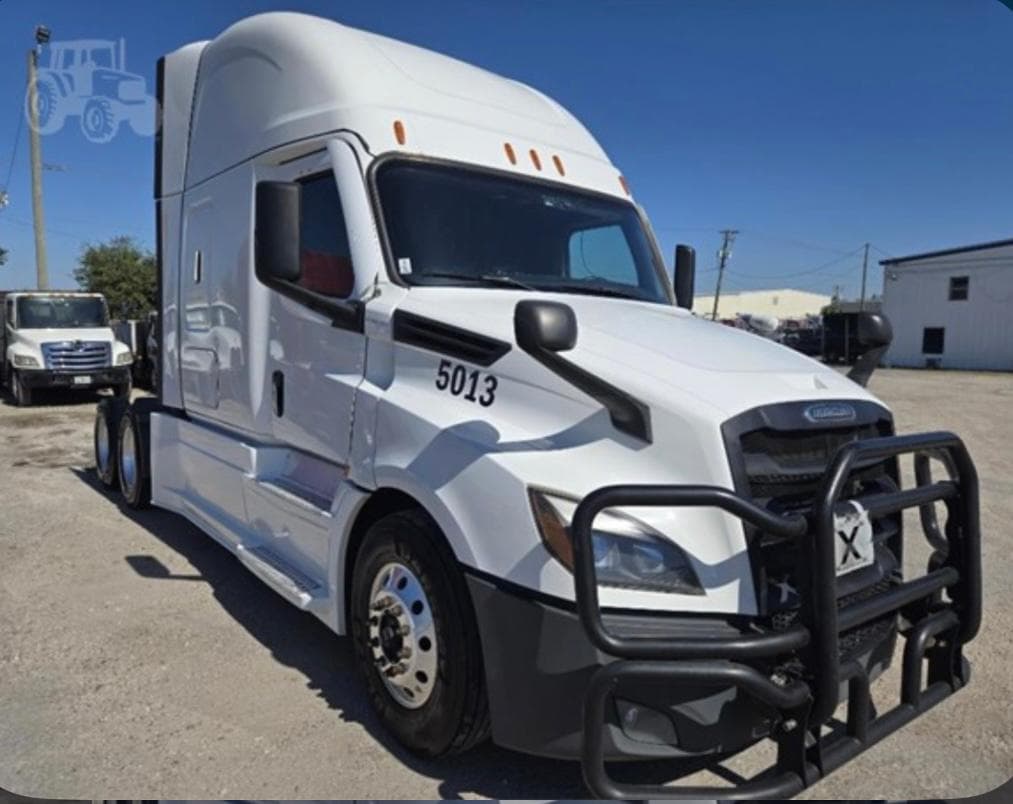 Freightliner Cascadia 126 thumbnail 24