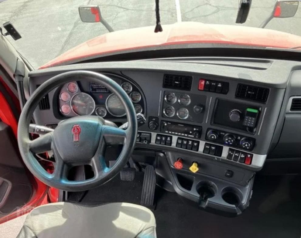 Kenworth I680 thumbnail 17