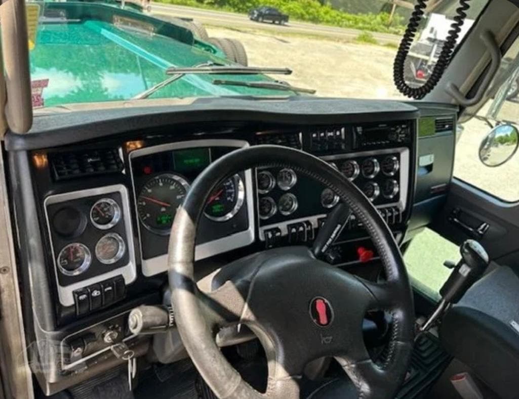 Kenworth W900 thumbnail 12