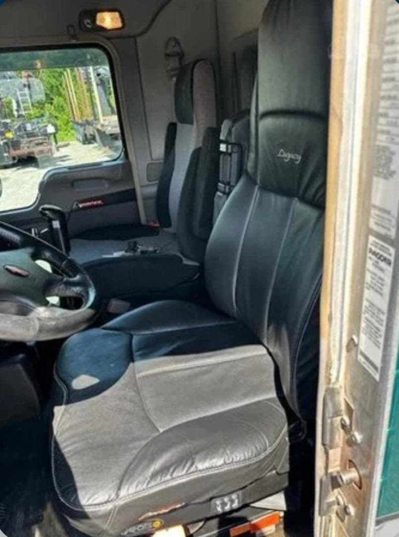 Kenworth W900 thumbnail 14