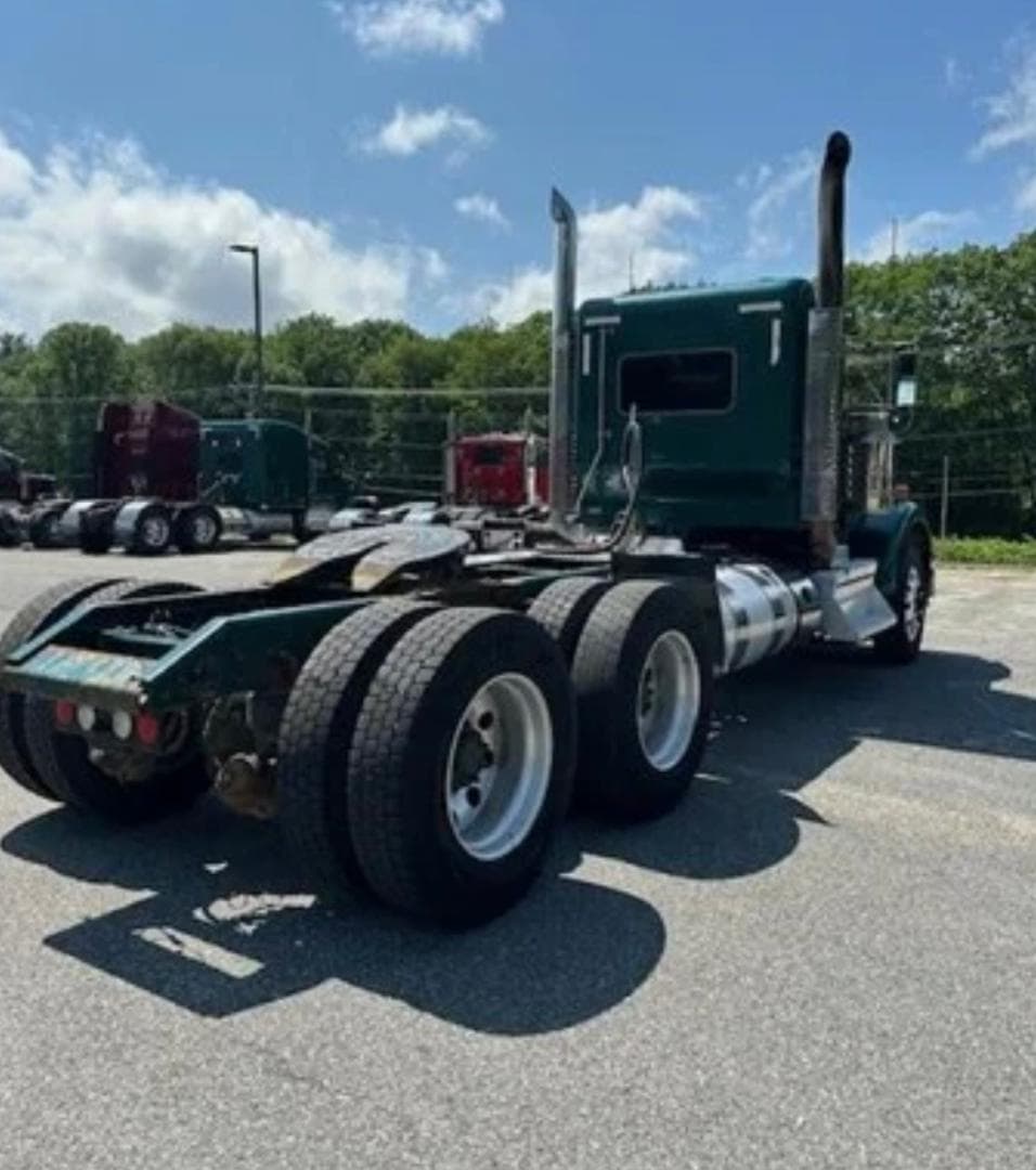 Kenworth W900 thumbnail 3