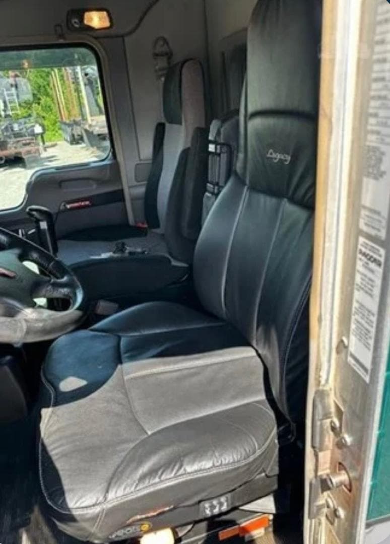 Kenworth W900 thumbnail 4