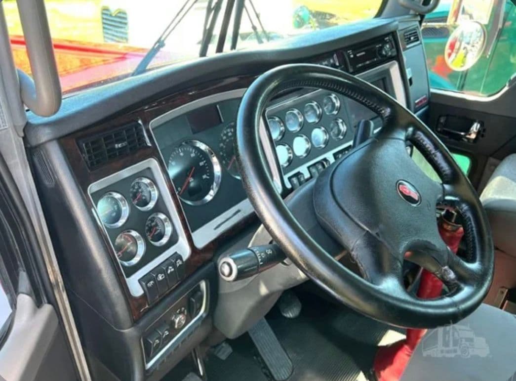 Kenworth W900 thumbnail 6